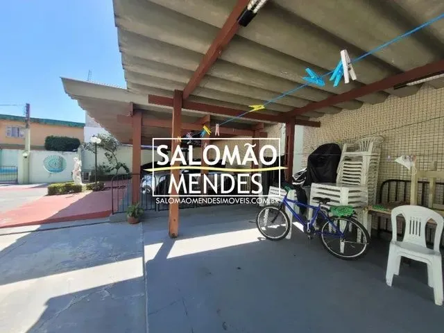 Imagem 6: Casa com Dois Pisos, 3 Suítes, Porcelanato, Documentada