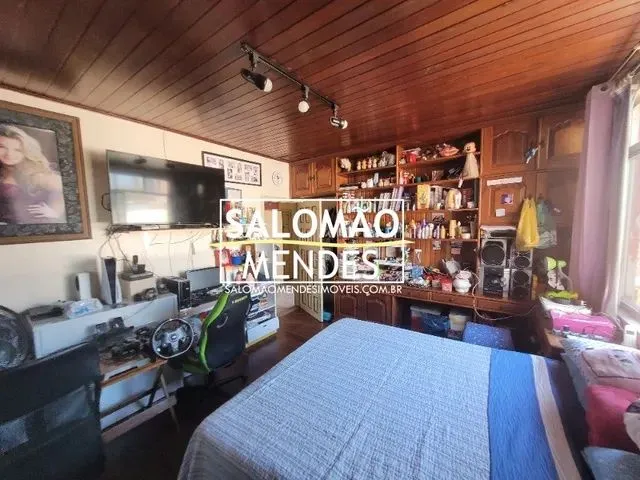 Imagem 10: Casa com Dois Pisos, 3 Suítes, Porcelanato, Documentada
