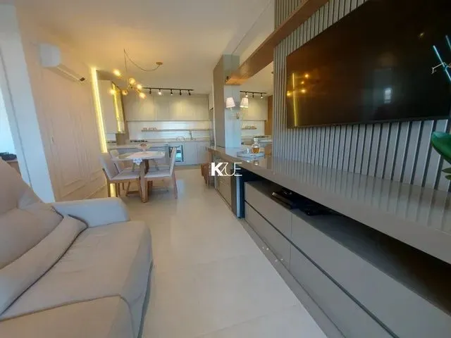 Imagem 13: Lindo Apartamento com 02 Dormitórios Sendo Uma Suíte no Estreito - Florianópolis -Sc