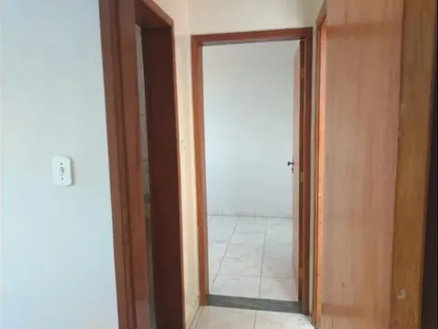 Imagem: Divido Apartamento (Não Mobiliado)