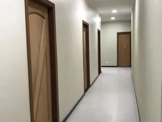 Imagem 14: Aluga-Se Excelente Prédio Comercial com 11 Salas no Adrianópolis