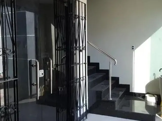 Imagem 7: Aluga-Se Excelente Prédio Comercial com 11 Salas no Adrianópolis