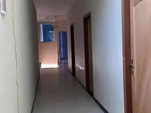 Imagem 3: Aluga-Se Excelente Prédio Comercial com 11 Salas no Adrianópolis