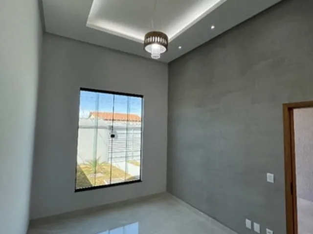 Imagem 1: Casa 3 Quartos em Senador Canedo