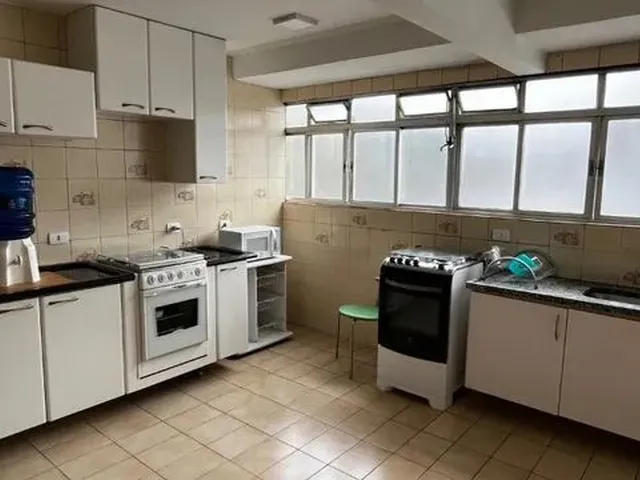 Imagem 5: Apartamento À Venda no Batel com 4 Quartos