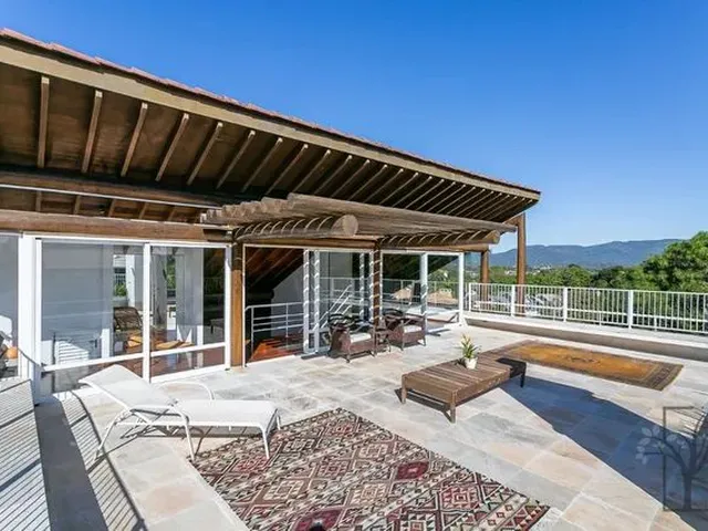 Imagem: Casa Espetacular em Condomínio Fechado