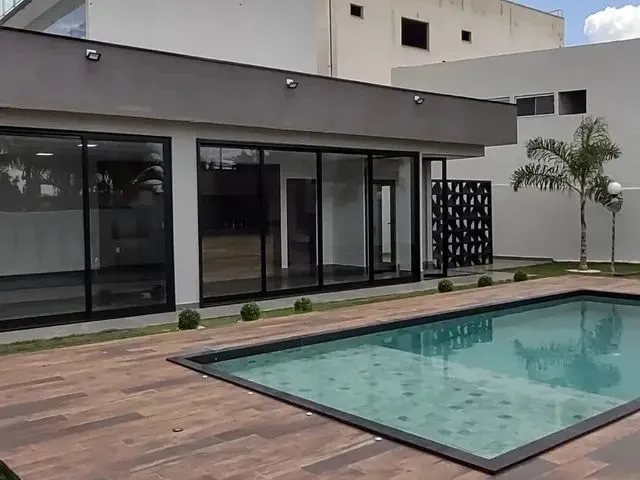 Imagem: Arniqueira Mini Mansao, 4 Sts, Pisc/Sauna/Chursq