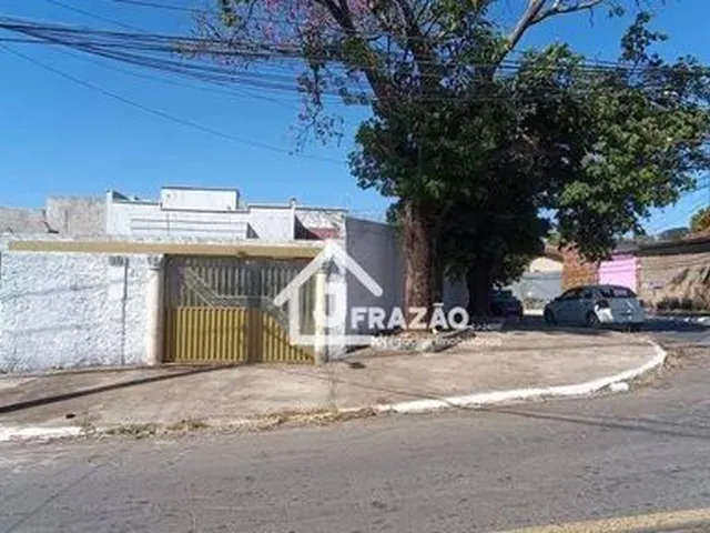 Imagem: Casa com 3 Dormitórios para Alugar, 150