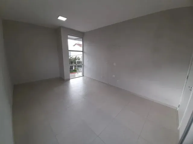 Imagem 4: Cond. Cidade Jardim I, Casa com 210M²