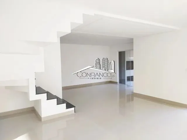 Imagem: Sobrado 3 Quartos e 1 Suíte para Locação