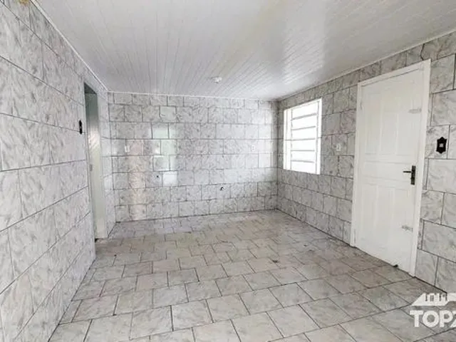Imagem 9: Porto Alegre - Casa Padrão - Sarandi