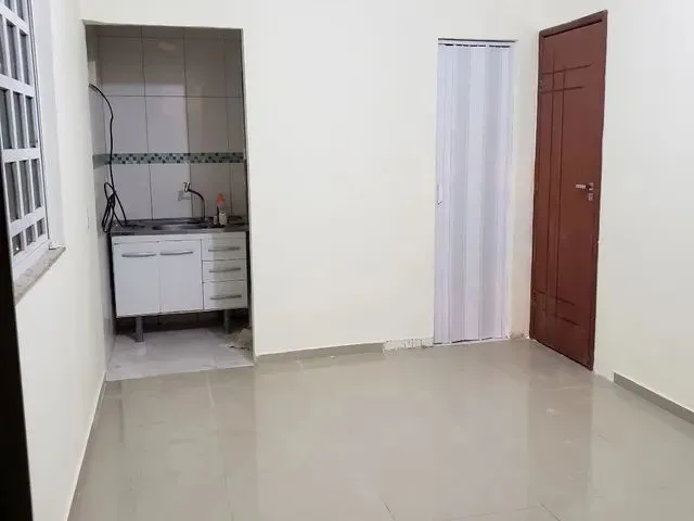 Imagem 5: Kit Net 2º Andar Próx Intendente Magalhães