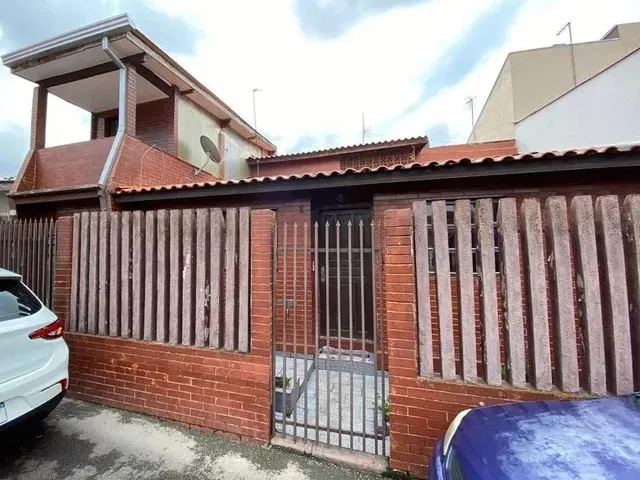 Imagem: Alugo Casa Condomínio Fechado
