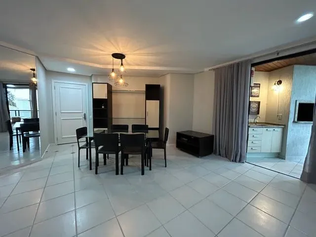 Imagem: Apartamento com 3 Suítes Anual Jurerê