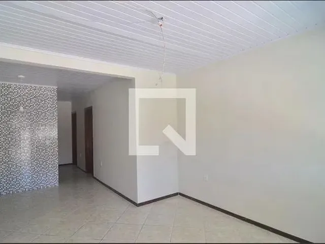 Imagem 1: Casa para Aluguel - São José, 2 Quartos, 62 M2
