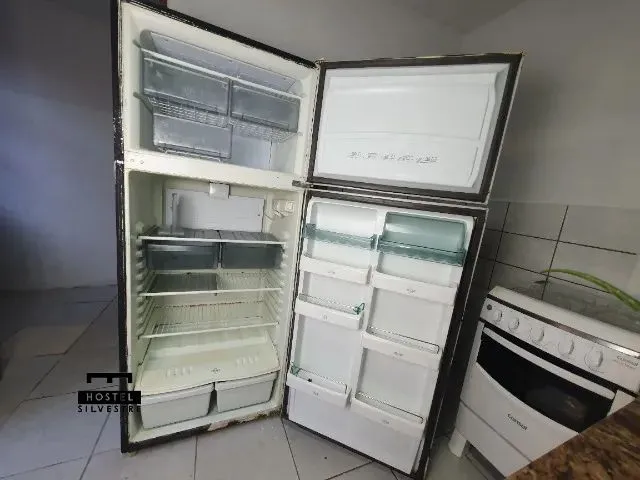 Imagem 9: Alugo Kitnete Mobiliada em Curitiba 997,00