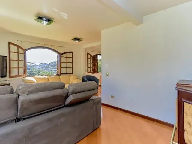 Imagem 1: Sobrado com 4 Quartos À Venda, 280 M² - São Braz - Curitiba / Pr