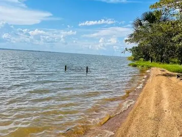Imagem: Oportunidade, Chácara Beira do Lago, Porteira