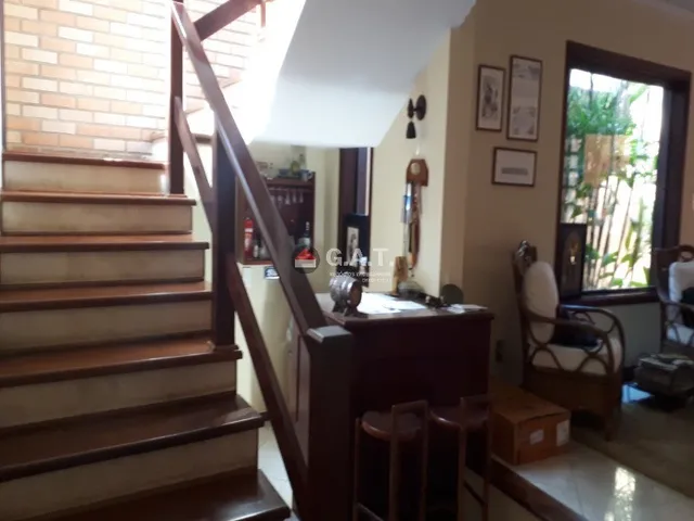 Imagem: A casa em condomínio possui 3 Dormitórios, 1 Suíte, 2