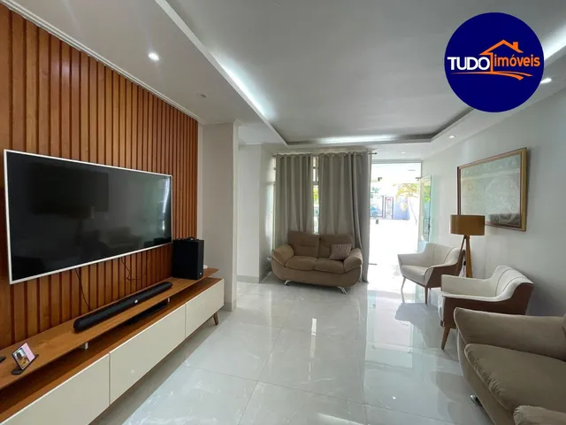Imagem 14: ÓTIMA CASA COM 4 SUÍTES, REFORMADA, ÁREA DE LAZER COM CHURRASQUEIRA, CLOSET, PISO EM