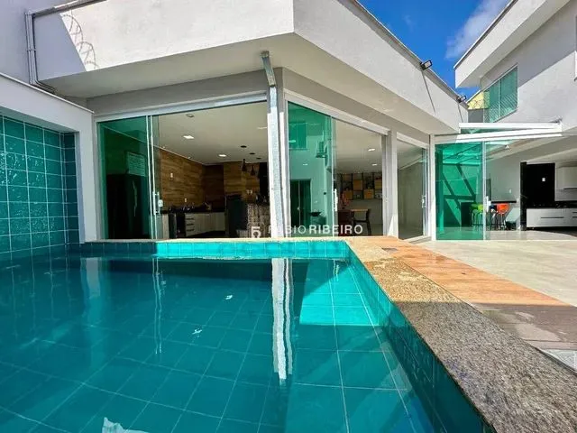 Imagem: Casa À Venda em Conselheiro Lafaiete