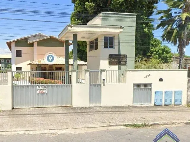 Imagem: Casa com 3 Dormitórios À Venda, 70 M²