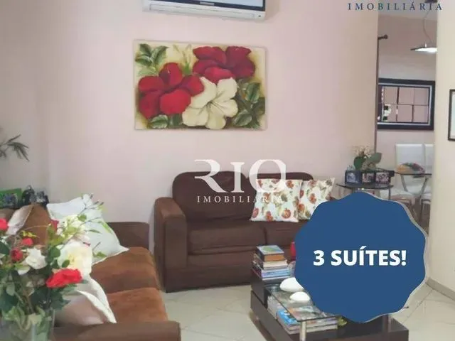 Imagem: Casa com 3 Dormitórios À Venda, 260 M²