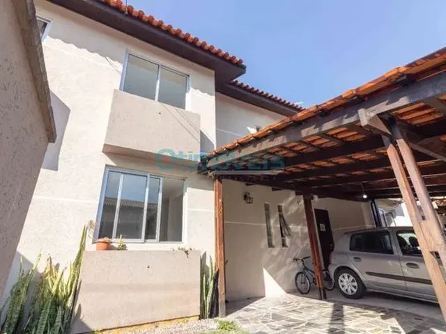 Imagem: Curitiba - Casa Padrão - Bairro Alto