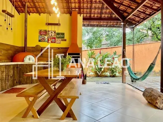 Imagem: Casa de Condomínio Á Venda - 05 Quartos