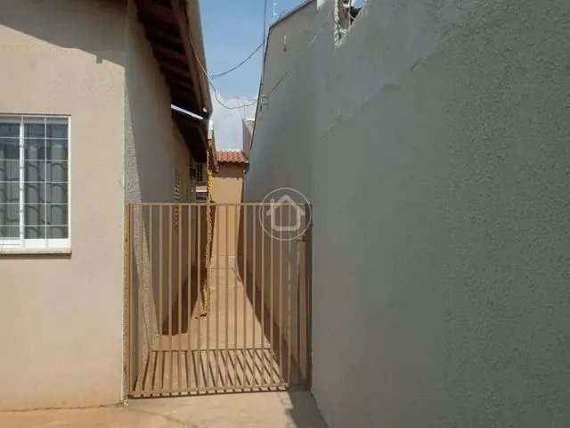 Imagem 5: Casa com 03 Dormitórios no Bairro União II