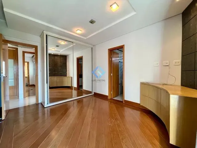 Imagem 12: Edifício Palais Royal: Apartamento de 04 Quartos e 04 Vagas Á Venda no Luxemburgo