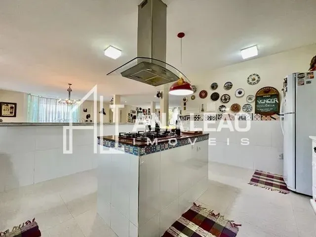 Imagem 3: Casa de Condomínio Á Venda - 3 Quartos (Suítes) - 450M2 - Limoeiro - Guapimirim/Rj