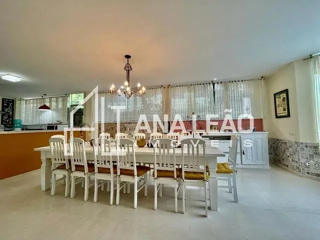 Imagem 6: Casa de Condomínio Á Venda - 3 Quartos (Suítes) - 450M2 - Limoeiro - Guapimirim/Rj