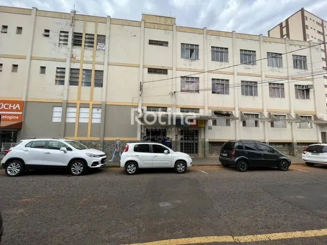 Imagem: Apartamento para Alugar, 3 Quartos, 1 Suíte