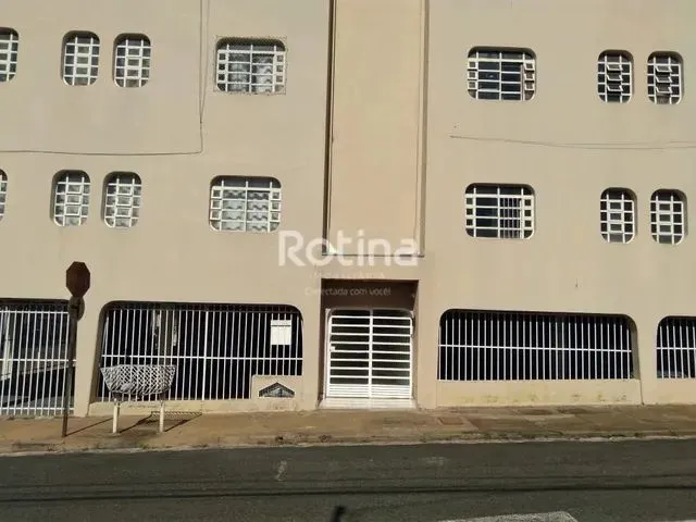 Imagem: Apartamento para Alugar, 3 Quartos, 1 Suíte