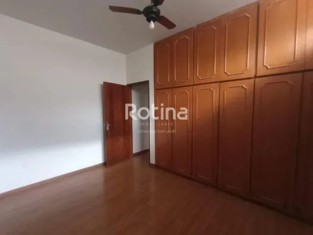 Imagem 9: Casa para Alugar, 3 Quartos, 1 Suíte, 2 Vagas, Brasil - Uberlândia/Mg - R$ 2.400,00