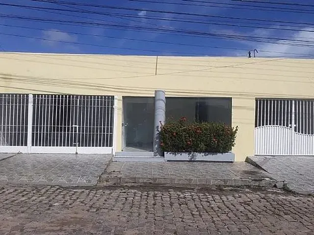 Imagem: Casa para Alugar - Candelária - Natal/Rn