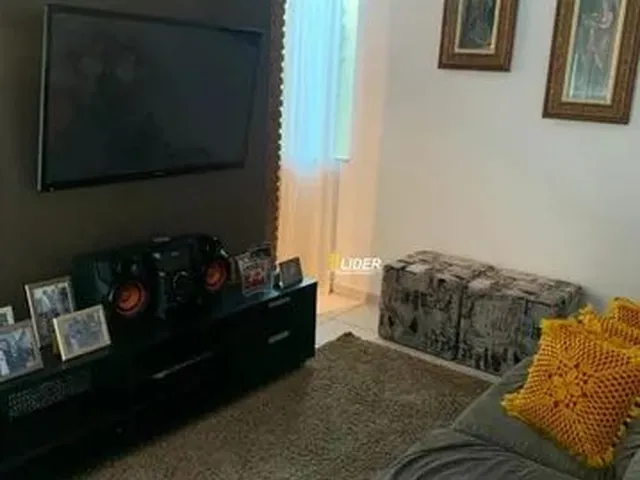 Imagem: Casa para Aluguel, 3 Quartos, 3 Suítes