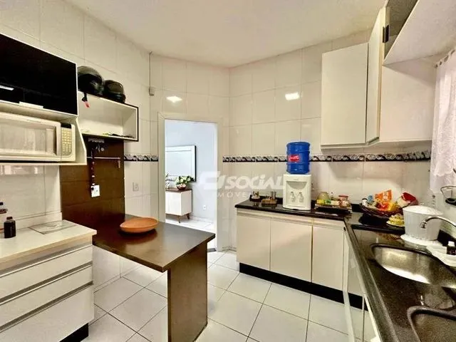 Imagem 12: Excelente Casa Disponível para Venda / Locação, com Ótimo Acabamento, Amplo Espaço E