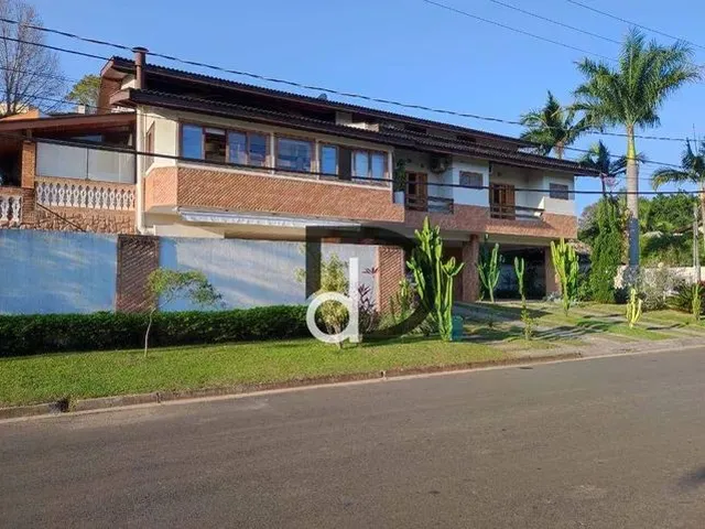 Imagem: Casa de Condomínio com 4 Quartos À Venda