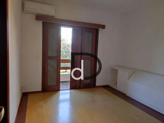 Imagem 7: Casa de Condomínio com 4 Quartos À Venda, 365M²