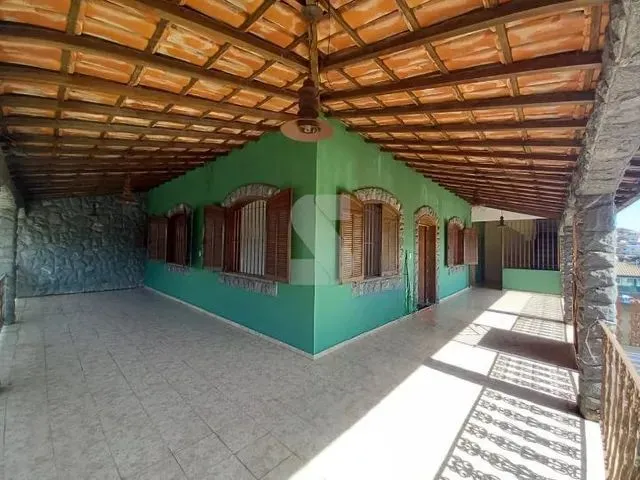 Imagem: Que Tal Uma Excelente Casa, Há Poucos Minutos