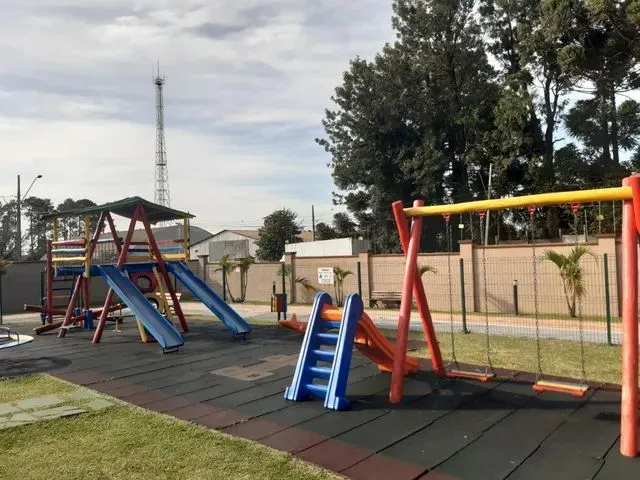 Imagem 14: Apartamento com 2 Quartos para Alugar por R$ 1250.00, 45.13 M2 - Hauer - Curitiba/Pr