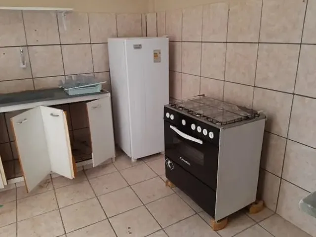 Imagem: Aluga-Se Apartamento de Um Quarto Semi Mobiliado
