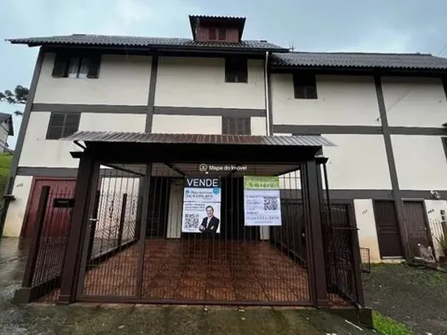 Imagem: Gramado - Casa Padrão - Moura