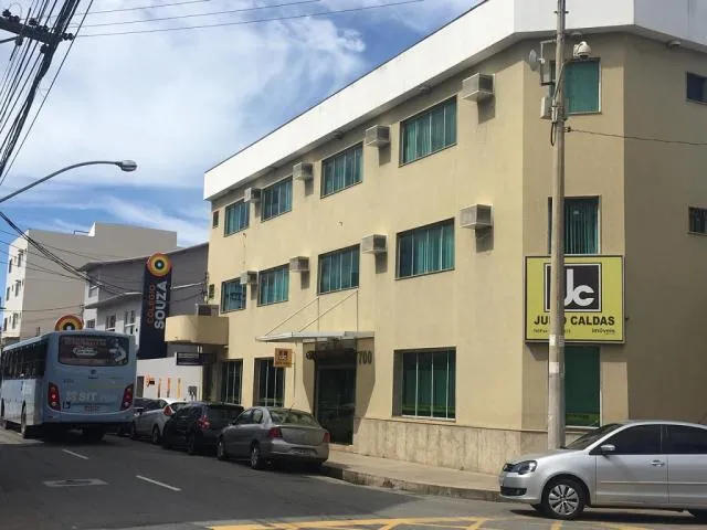 Imagem: 2356 - Comercial em Macaé