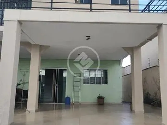 Imagem: Sobrado com 3 Suítes no Setor Goiânia