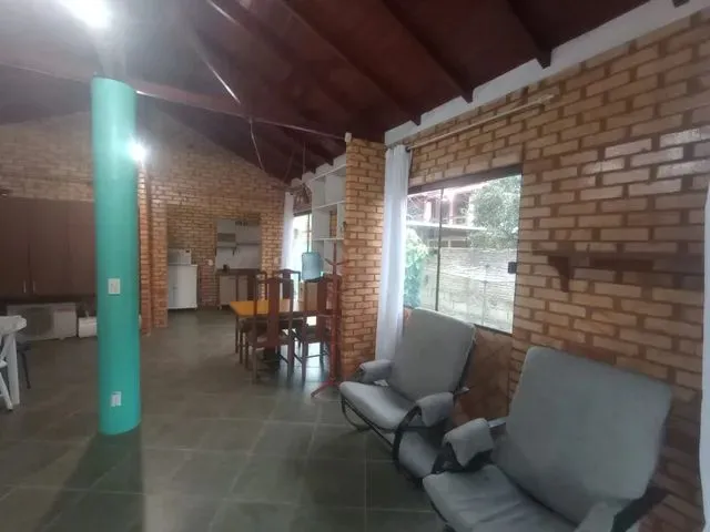 Imagem: Casa de 2 Dormitórios no Morro das Pedras