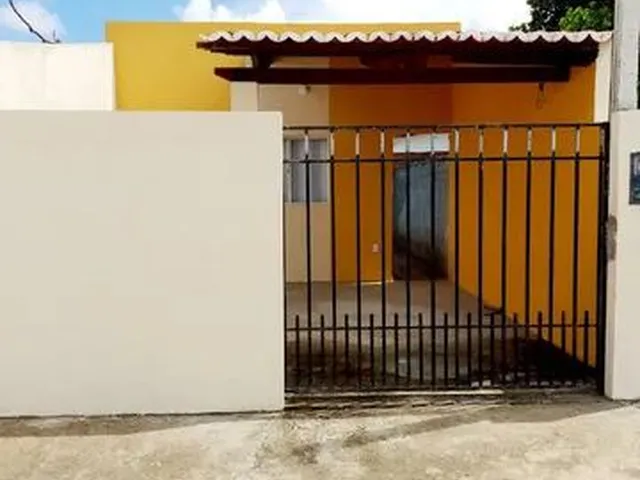 Imagem: A casa em condomínio possui 2 Dormitórios, 2 Banheiros, 1