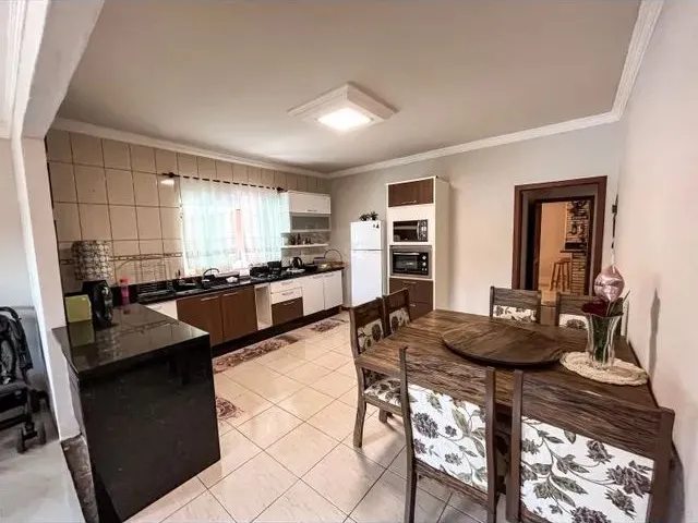 Imagem 5: Casa para Venda Tem 110 Metros Quadrados com 2 Quartos em Pirabeiraba (Pirabeiraba) - Join